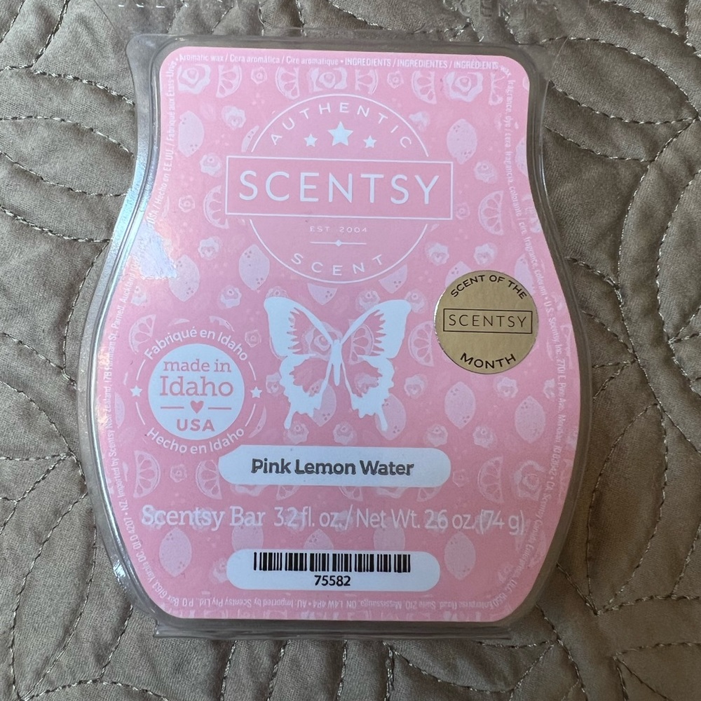 SCENTSY Pink Lemon Water Wax Bar